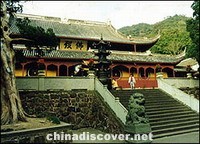 Baoguo Temple in Ningbo